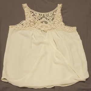 Sleeveless blouse